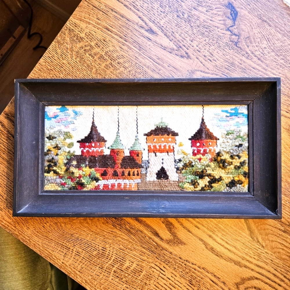 Mury Obronne Krakow gobelin miniatura needlestitch